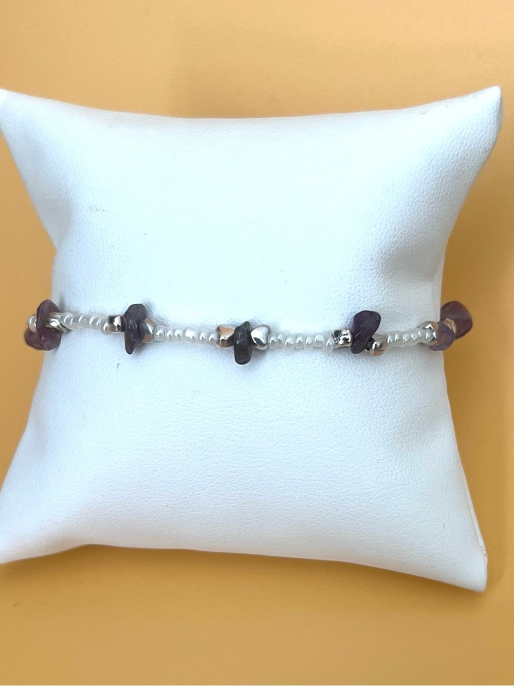 Amethyst and Silver tone hearts Beaded Bracelet